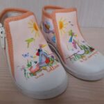 pantoufles-fille-e23-chaussures-dessert01